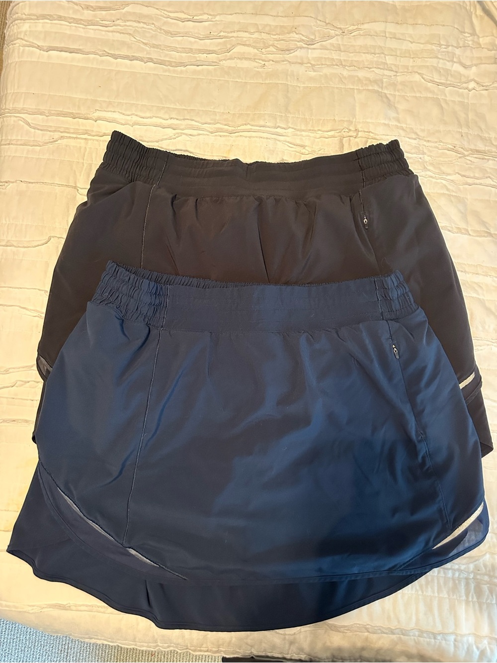 Women’s Lululemon Hotty Hot skort set size 14 Navy and Black